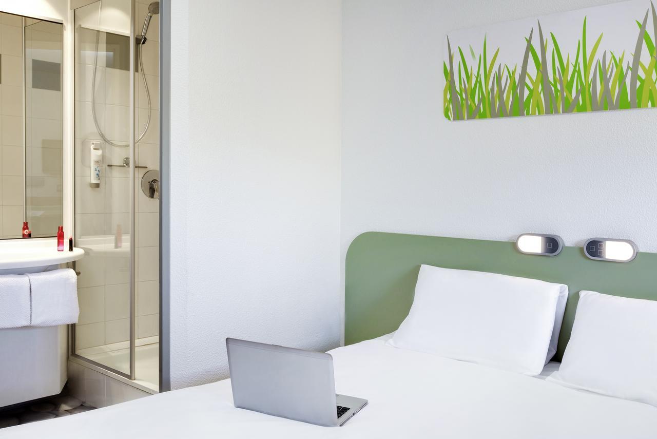 Ibis Budget Clermont Ferrand Centre Montferrand Esterno foto